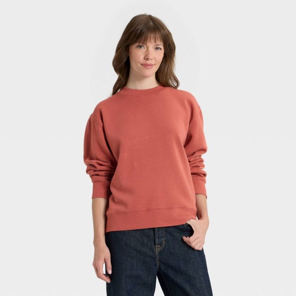 Women's Pullover Sweatshirt - Universal Thread Rust M